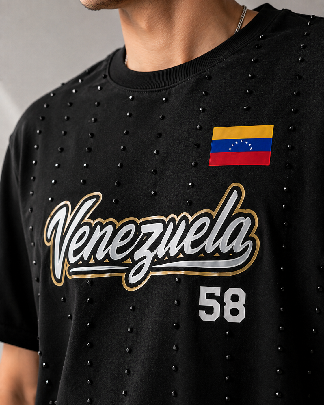POLERA VENEZUELA 58 ✨ CON BRILLOS  UNISEX • 30% OFF